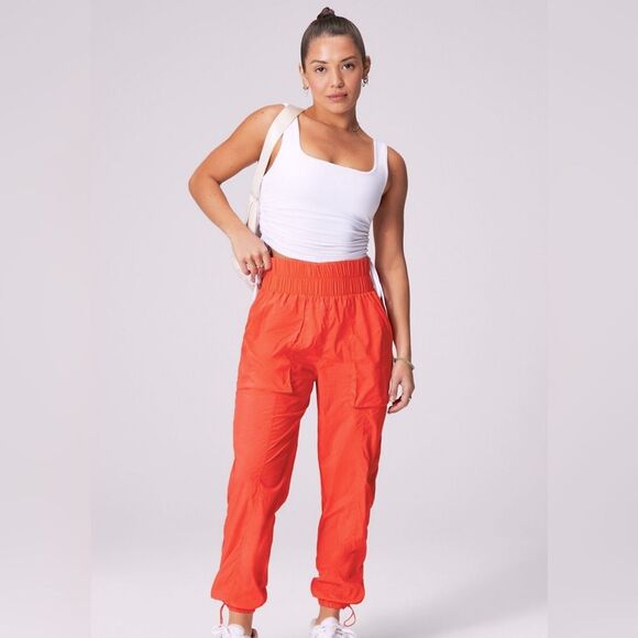 Fabletics Ultra High Waisted Piped Nylon Pant NWT! in Passion Orange size XS - Picture 1 of 14